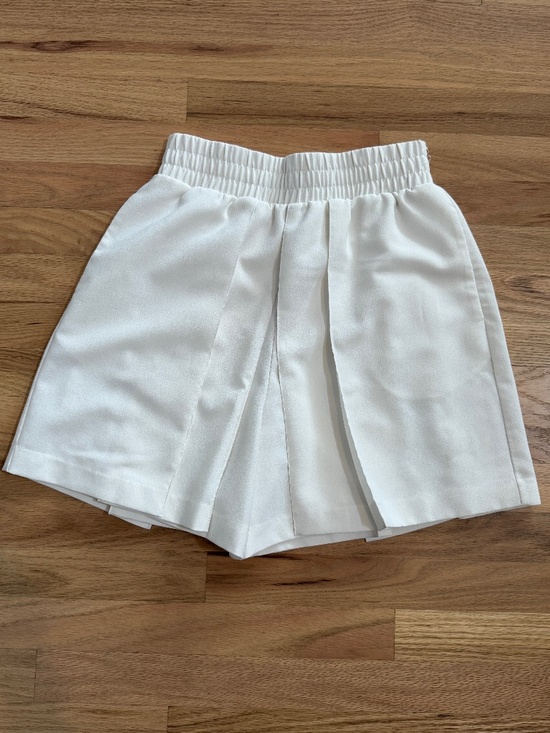 Emporio Armani Pants - White Dressy Shorts
